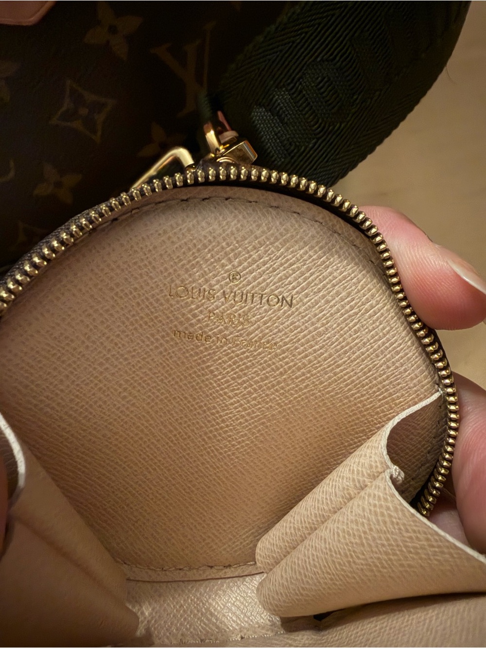 Louis Vuitton Brown Monogram Multi-Pouch Crossbody with Coin Pouch - Picture 12 of 16